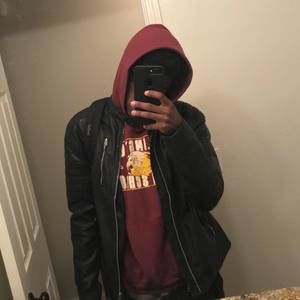 Meet your Posher, Elijah